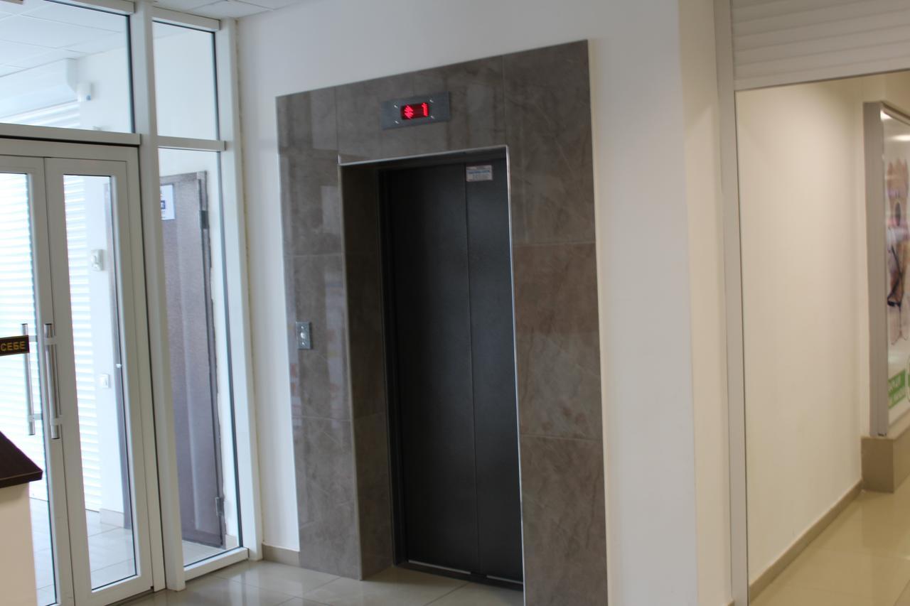 Passage Hotel Ternopil Kültér fotó